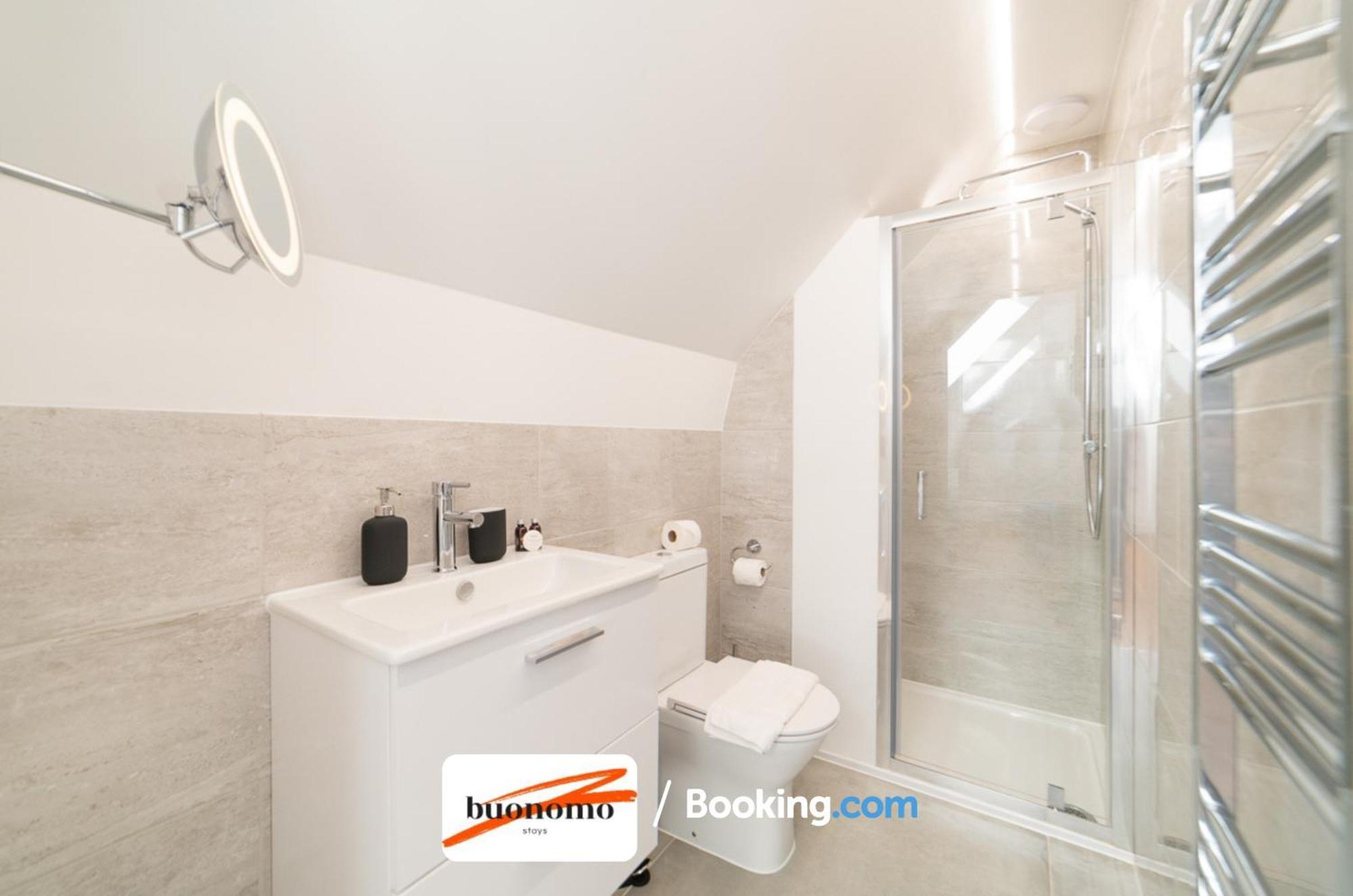 Appartamento Two Bedroom At Buonomo Short Lets & Serviced