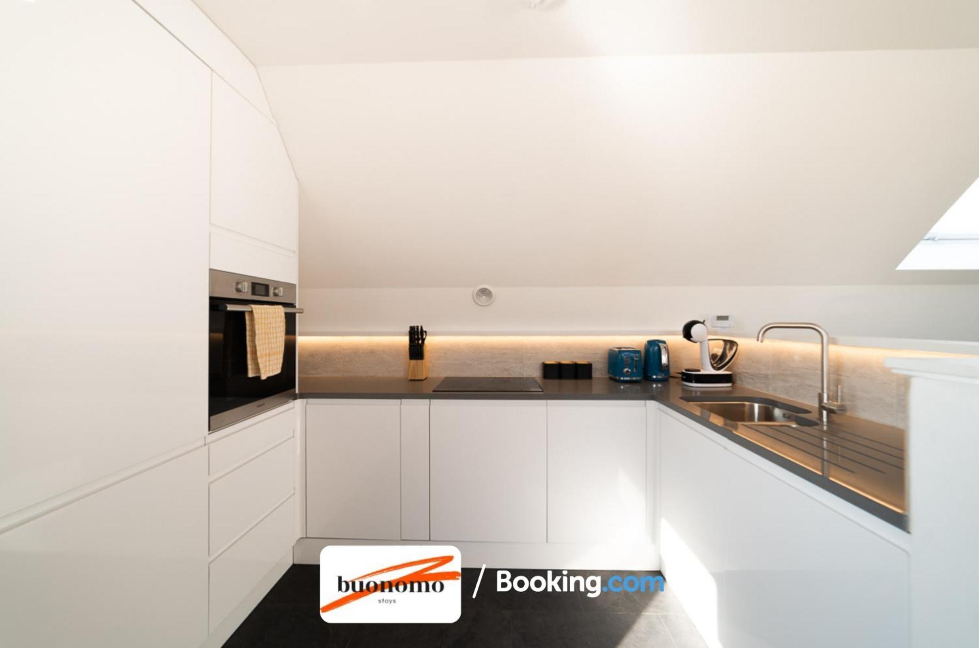 Two Bedroom At Buonomo Short Lets & Serviced Appartamento Londra