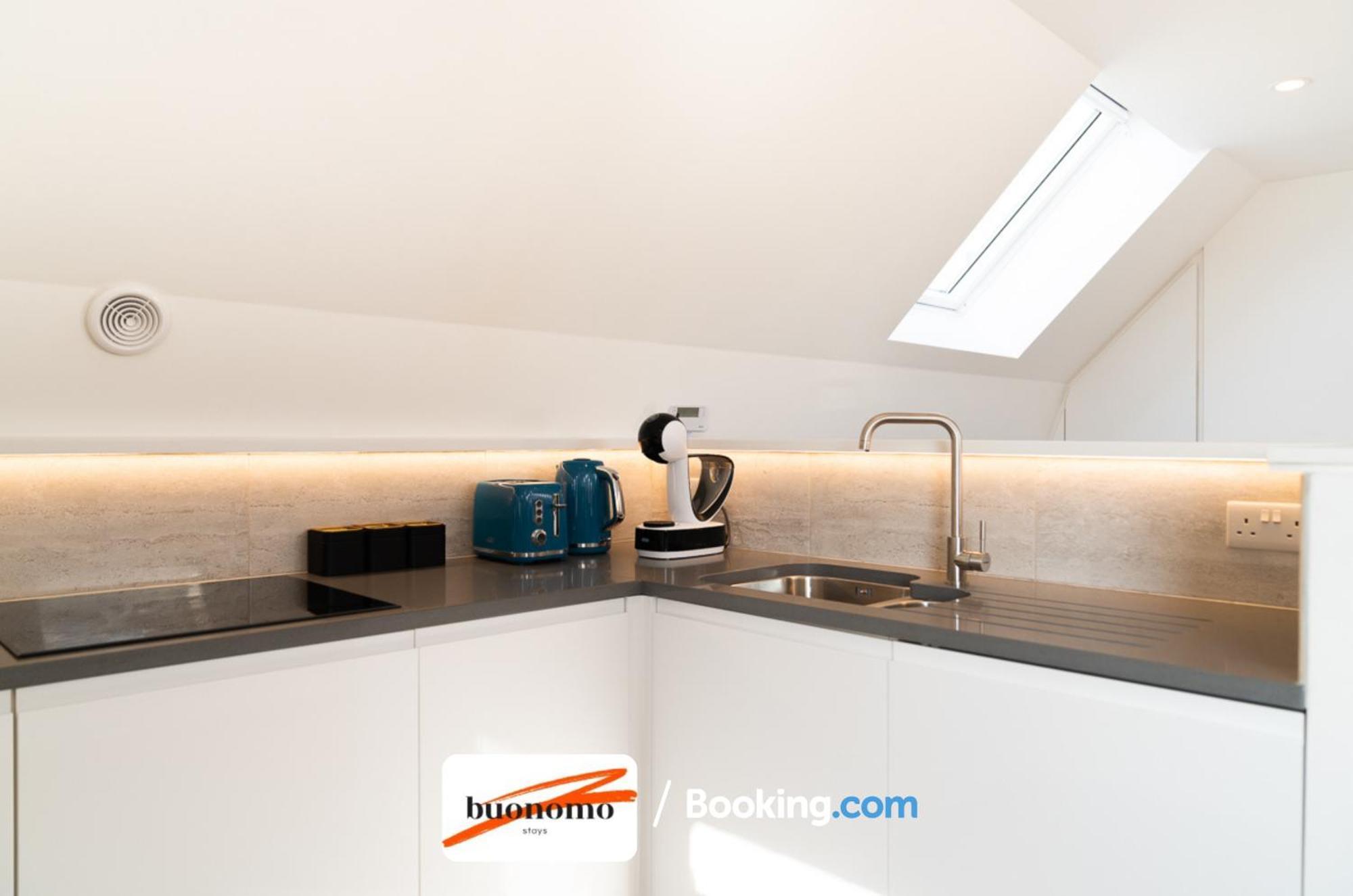 Two Bedroom At Buonomo Short Lets & Serviced Appartamento Londra